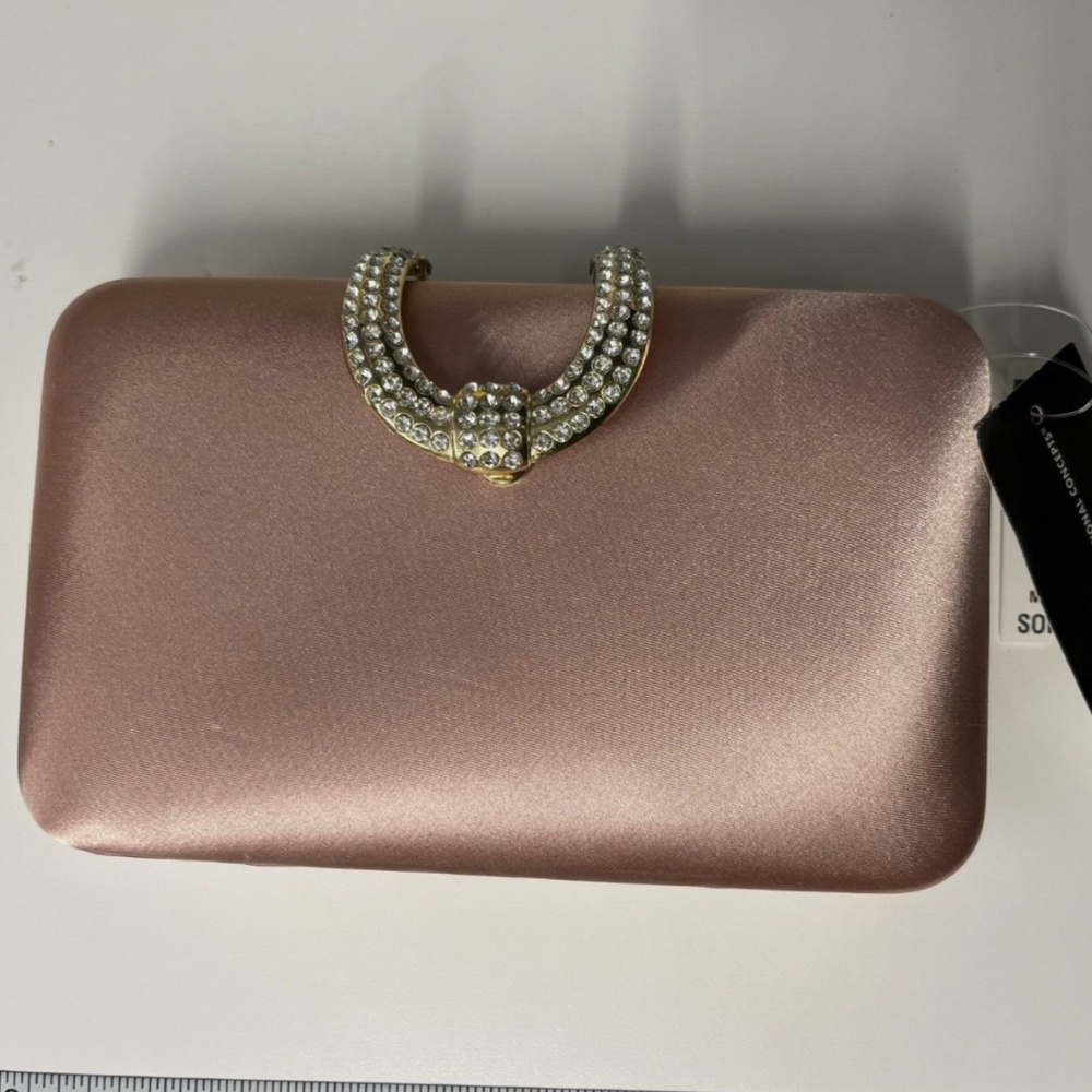 💐INC International Concepts~NWT~Danyelle Satin Party Clutch Purse MSRP $79.50💐 - Picture 7 of 10